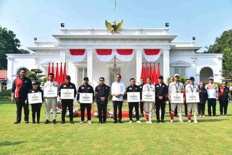 Bonus Atlet Indonesia Peraih Medali Olimpiade Paris 2024 dari Presiden Jokowi