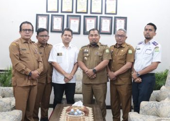 Plt Kepala Kantor Pertanahan Aceh Besar Audiensi dengan Pj Bupati