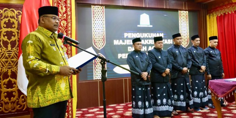 Majelis Akreditasi Dayah Aceh Periode 2024-2027 Dikukuhkan