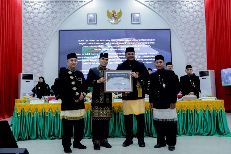 Puncak Peringatan Milad ke-61, UIN Ar-Raniry Gelar Rapat Senat Terbuka dan Kenduri Maulid