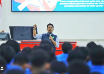 Humas UIN Ar-Raniry Bekali Mahasiswa Peserta KPM dengan Pelatihan Jurnalistik