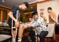 Pj Gubernur Serahkan Bantuan Kaki Palsu untuk Guntur