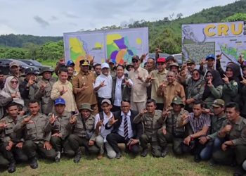 Menhut Raja Juli Lakukan Kunjungan Kerja ke CRU DAS Peusangan di Bener Meriah