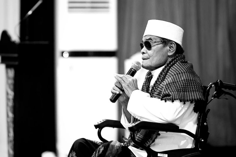 Abu Madinah Meninggal Dunia, Pj Gubernur Aceh Sampaikan Dukacita Mendalam