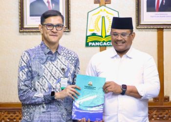 Raisul Mukhlis Resmi Jabat Dirut BPR Syariah Mustaqim Aceh Hasil RUPSLB