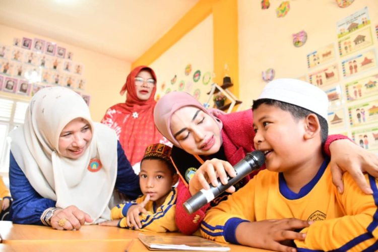 Bunda PAUD Ajak Siswa SDN 25 Lestarikan Bahasa Aceh