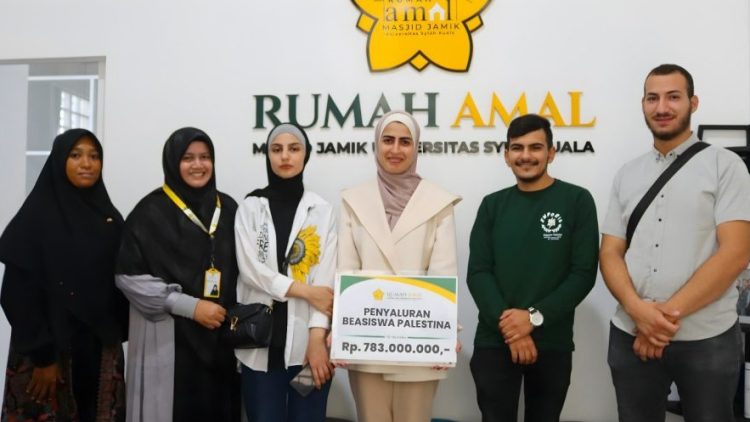USK Aceh Beri Bantuan Beasiswa untuk Mahasiswa Palestina