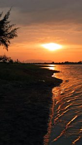 Senja di Golden Sunset Resort Kajhu
