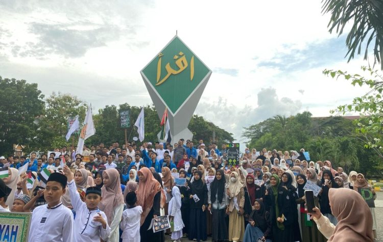 Kemeriahan Pawai Tarhib Ramadhan di Kopelma Darussalam