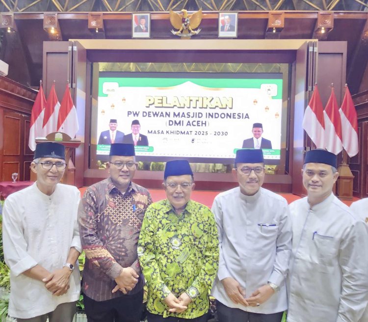 Jusuf Kalla Lantik Pengurus DMI Aceh, Kakanwil Kemenag Pimpin Doa