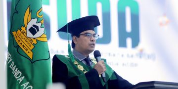 Rektor UIN Ar-Raniry Ingatkan Wisudawan Jaga Shalat