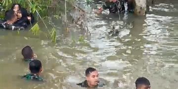 TNI AU Lanud SIM Selamatkan 4 Warga Aceh Besar yang Tercebur ke Sungai