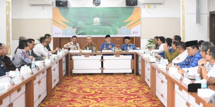 Kemiskinan Masih Tinggi, Wagub Minta DPD Perjuangkan Dana Otsus Aceh