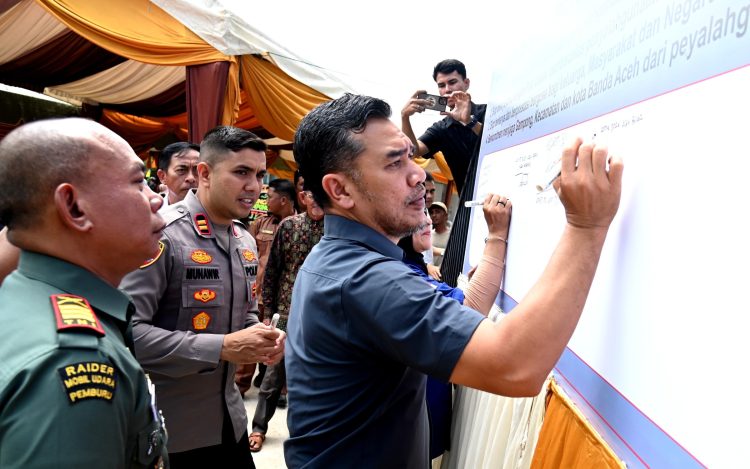 Lam Rukam Dideklarasikan sebagai Kampung Bebas Narkoba