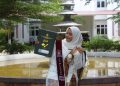 Mahasiswi Asal Subulussalam Ini Lulus Kuliah Tanpa Skripsi di UIN Ar-Raniry