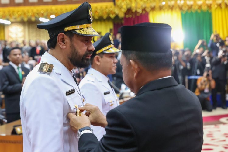 Resmi Jabat Gubernur Aceh, Mualem Nyatakan Penghapusan Barcode Isi BBM di SPBU
