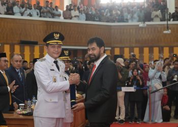 Lantik Bupati dan Wakil Bupati Aceh Selatan, Ini Pesan Gubernur Muzakir Manaf