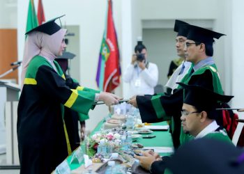 UIN Ar-Raniry Wisuda 1.401 Lulusan, Tujuh di Antaranya Mahasiswa Asing