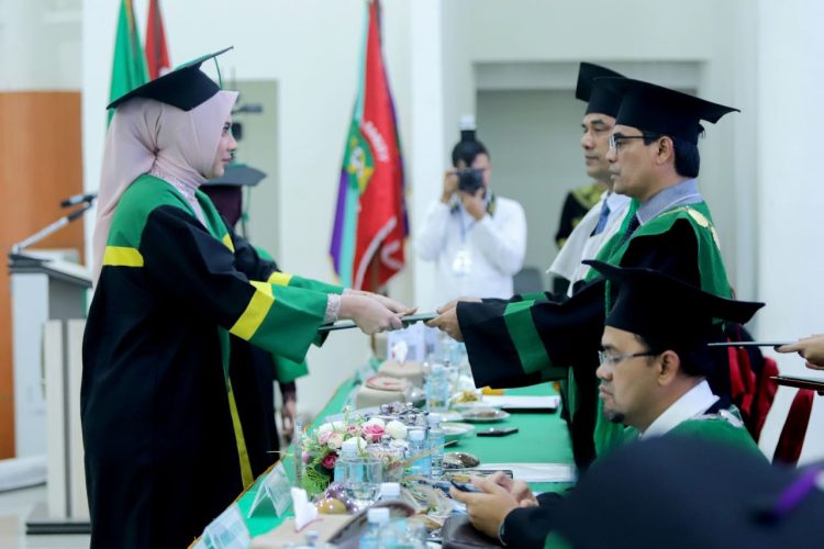UIN Ar-Raniry Wisuda 1.401 Lulusan, Tujuh di Antaranya Mahasiswa Asing