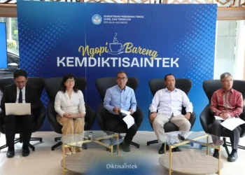 Kemdiktisaintek Luncurkan Program Penelitian dan Pengabdian Masyarakat 2025