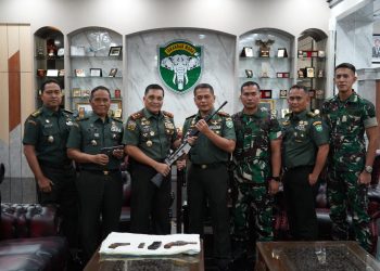 4 Pucuk Senjata Api Diserahkan ke Pangdam IM