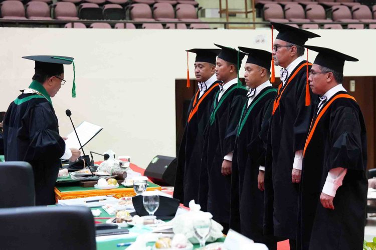 Guru Besar USK Bertambah Lima Orang Lagi