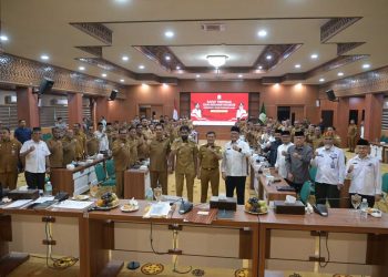 Muzakir Manaf dan Fadhlullah Beri Arahan Jajaran Pemerintah Aceh