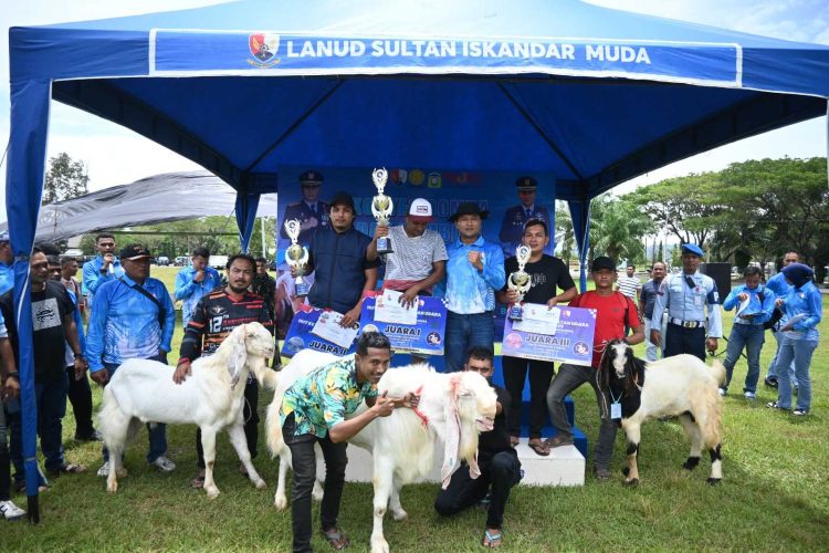 Kontes Kambing dan Domba Semarakkan Peringatan HUT ke-79 TNI AU di Lanud SIM