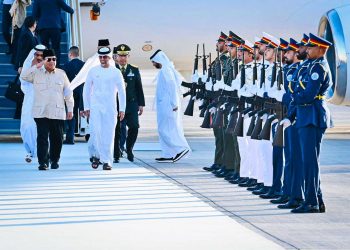 Presiden Prabowo Tiba di Uni Emirat Arab, Mulai Lawatan ke Timur Tengah dan Turki