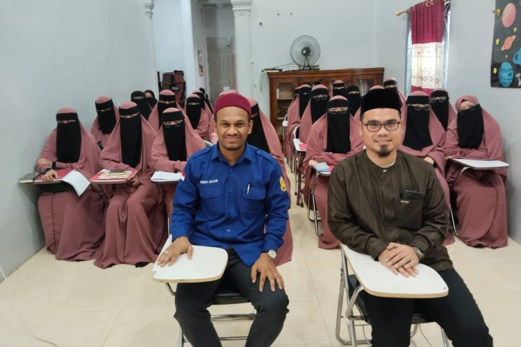 Prodi Pendidikan Bahasa Arab UIA Sosialisasi Program RPL di Darul Lughah Al-Arabiyah