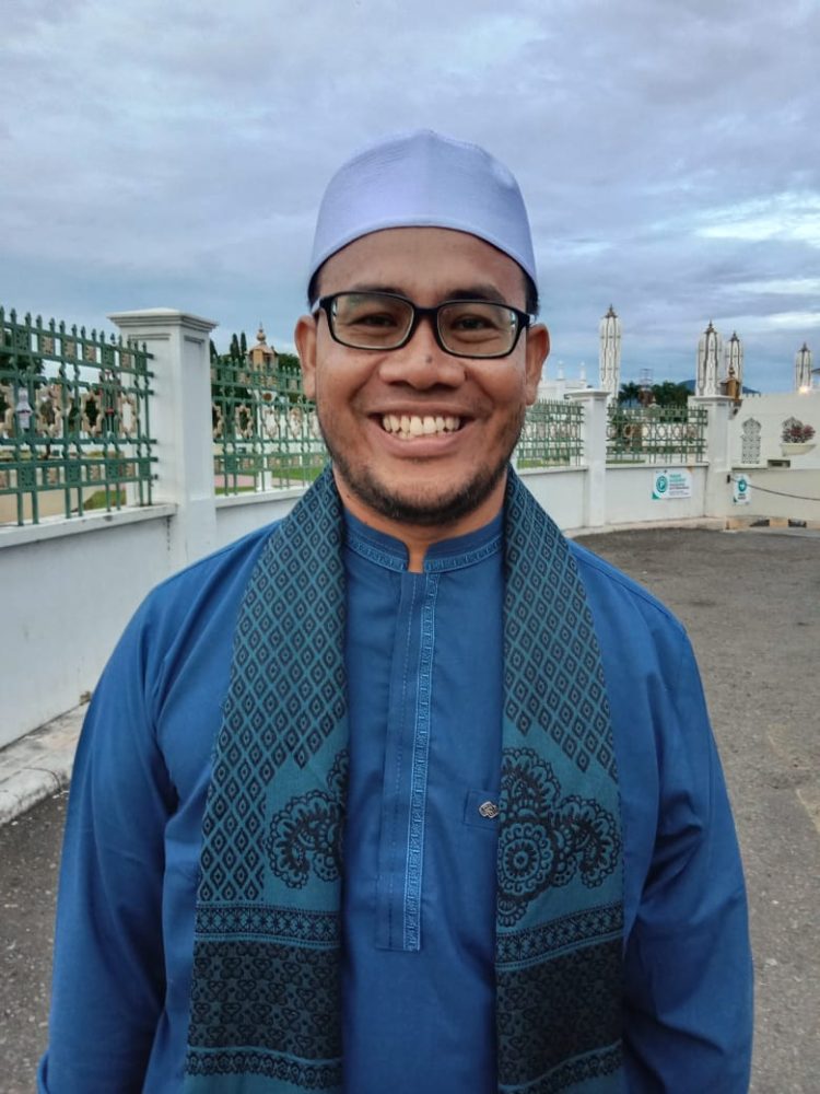 Dr Agustin Hanafi Khatib Jumat Masjid Raya Baiturrahman, Bahas Konsep Ummatan Wasathan