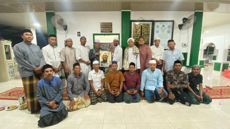 Ketua MPU Banda Aceh Hadiri Pengajian Rutin Pemuda Bersama Para Habaib