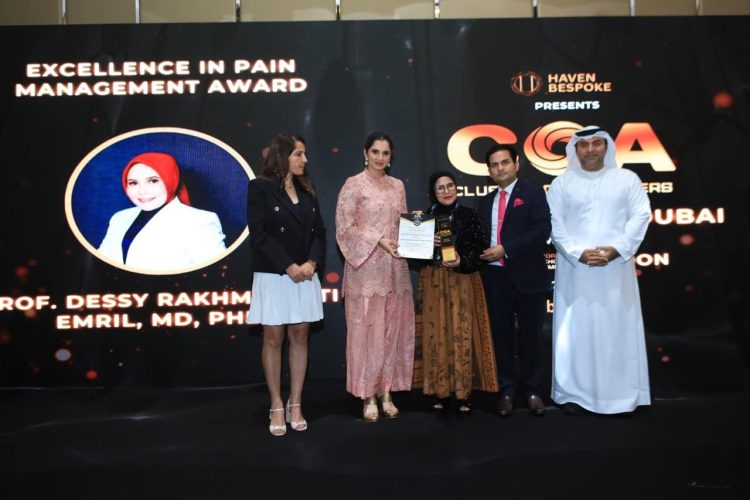 Guru Besar FK USK Dianugerahi Excellence in Pain Management Award di UEA