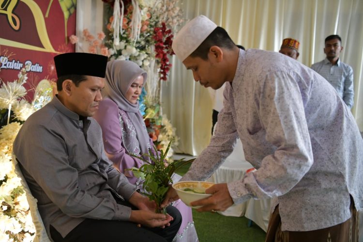 Wagub Aceh Fadhlullah Halalbihalal Idulfitri dengan Masyarakat di Kampung Halaman