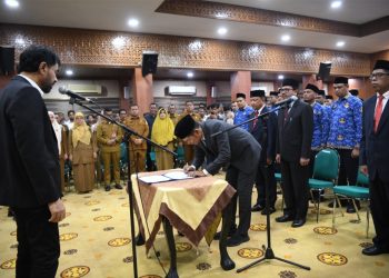 74 Pejabat Dilantik Gubernur Mualem, ASN Didorong Lebih Profesional dan Amanah