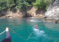 Basarnas Banda Aceh Lakukan Penyelamatan Remaja Terpeleset dari Tebing Pantai Ujung Pancu