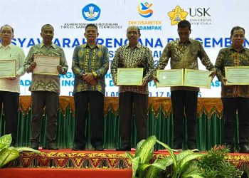 PRHIA Raih Penghargaan Kampus Berdampak dari Rektor USK