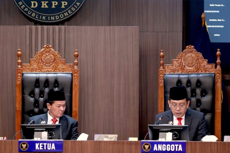 Skandal Ijazah di Panwaslih Aceh Barat, DKPP Resmi Copot Aidil Azhar dari Kursi Ketua