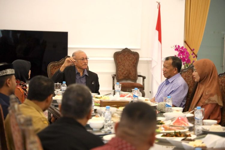 Wali Nanggroe Aceh Terima Kunjungan Hamid Awaluddin, Bahas Apa?