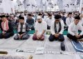 Mualem dan Kak Ana Shalat Idul Adha di Masjid Raya Baiturrahman