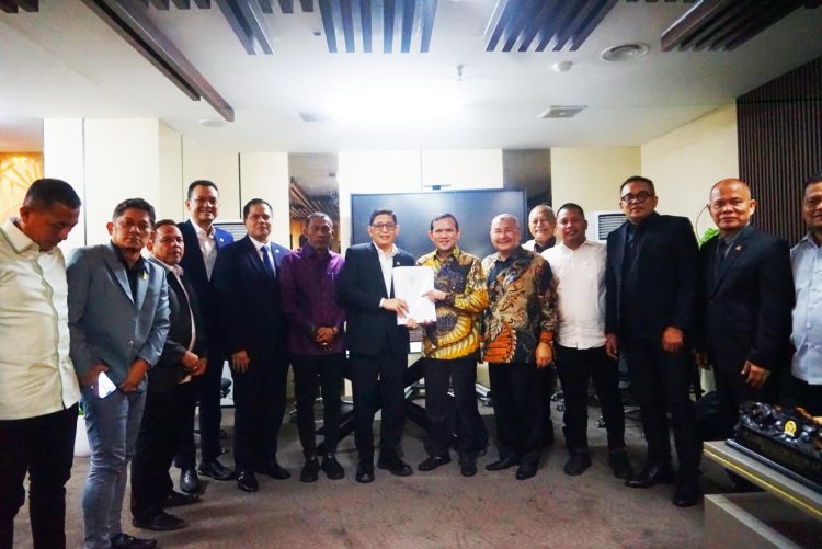 Pemerintah Aceh dan DPRA Sampaikan Usulan Revisi UUPA ke Baleg DPR RI