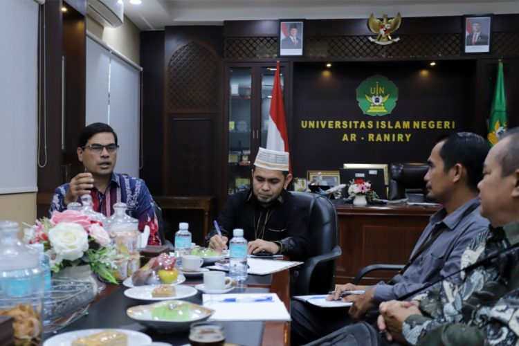 UIN Ar-Raniry Dukung Program Satu Keluarga Satu Sarjana dari Baitul Mal Simeulue