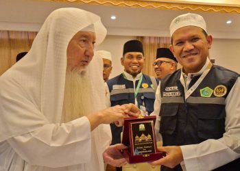 Wagub Fadhlullah Hadiri Pembagian Dana Wakaf Habib Bugak Asyi untuk Jemaah Haji Aceh di Makkah