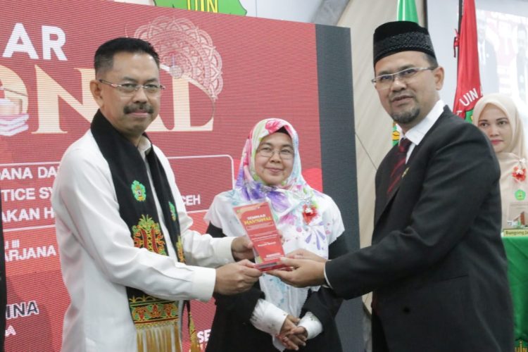 Plt Wakil Jaksa Agung di UIN Ar-Raniry: Pembaruan KUHAP Harus Akui Kearifan Lokal dan Teknologi