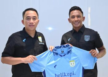 Adam Maulana Resmi Berseragam Persela, Ucapkan Terima Kasih untuk Persiraja dan Suporter