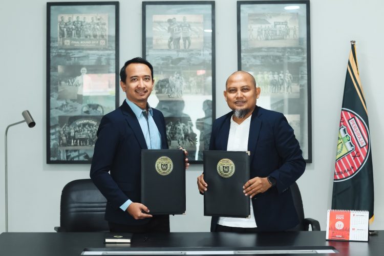 Akhyar Ilyas Tetap Jadi Pelatih Persiraja di Championship 2025/26