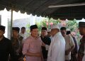 Wagub Aceh Fadhlullah Takziah ke Guru Senior Dayah Jeumala Amal di Pidie Jaya