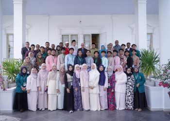 Mahasiswa Universiti Malaya Bertemu Wali Nanggroe dalam Lawatan Akademik ke Aceh