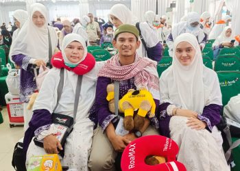 Kakak Beradik Asal Pidie Ini Nikmati Ibadah Haji di Usia Muda
