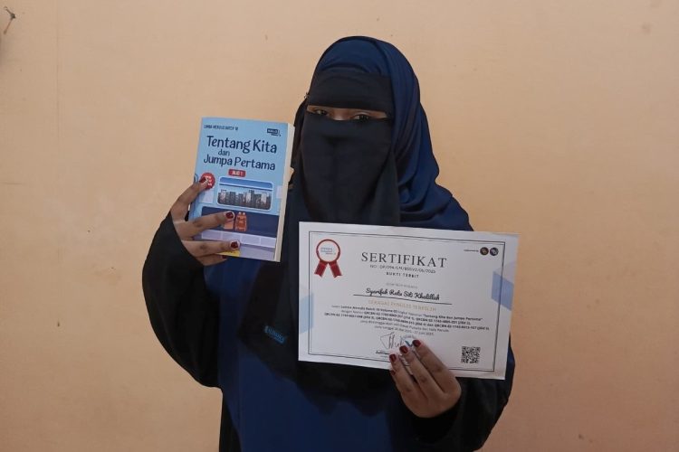 Mahasiswi UIA Lolos Lomba Cerpen Nasional, Karyanya Terbit di Buku Rentang Kita dan Jumpa Pertama